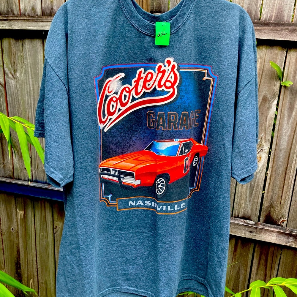 2XL New Gildan brand cotton t-shirt